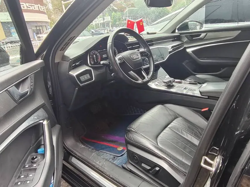 2021 Audi A6L 2.0T 190HP L4 7DCT,autocango,china used car exporter,china ev exporter,chinese used car exporter,chinese used ev exporter