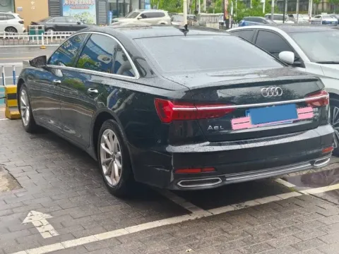 2021 Audi A6L 2.0T 190HP L4 7DCT