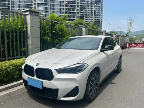 2021 BMW X2,autocango,china used car exporter,china ev exporter,chinese used car exporter,chinese used ev exporter