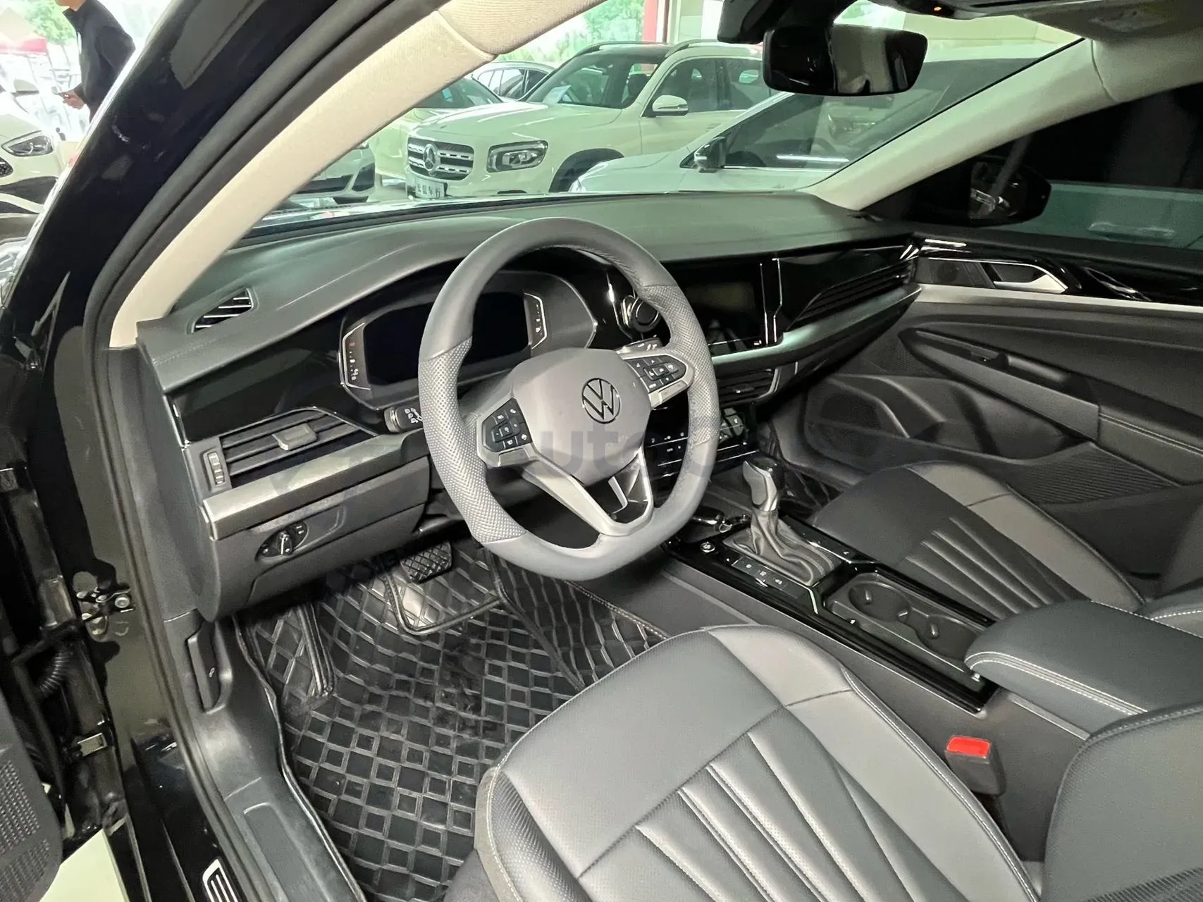 2026 Volkswagen Passat 2.0T 220HP L4 7DCT,autocango,china used car exporter,china ev exporter,chinese used car exporter,chinese used ev exporter