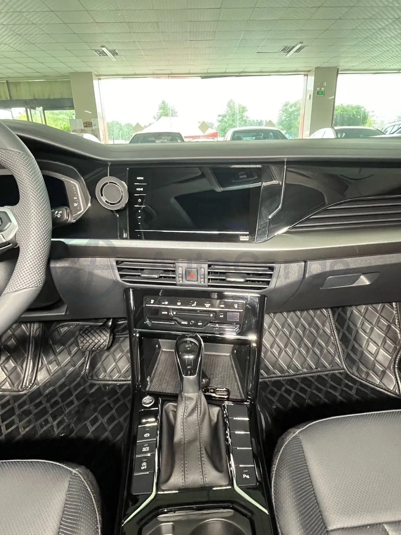 2026 Volkswagen Passat 2.0T 220HP L4 7DCT,autocango,china used car exporter,china ev exporter,chinese used car exporter,chinese used ev exporter