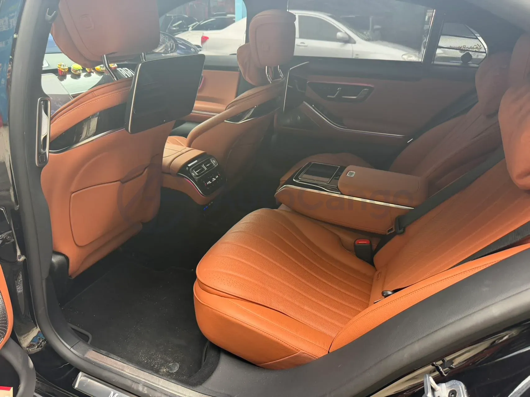 2024 Mercedes-Benz S Class 2.5T 313HP L6 9AT,autocango,china used car exporter,china ev exporter,chinese used car exporter,chinese used ev exporter