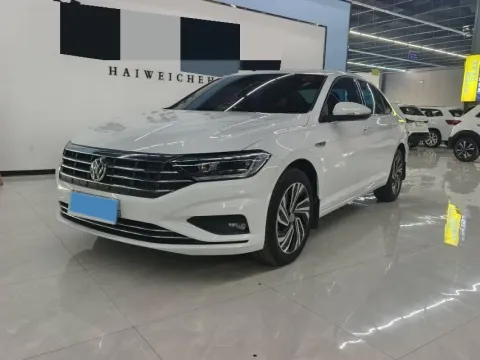 2022 VOLKSWAGEN SAGITAR,autocango,china used car exporter,china ev exporter,chinese used car exporter,chinese used ev exporter