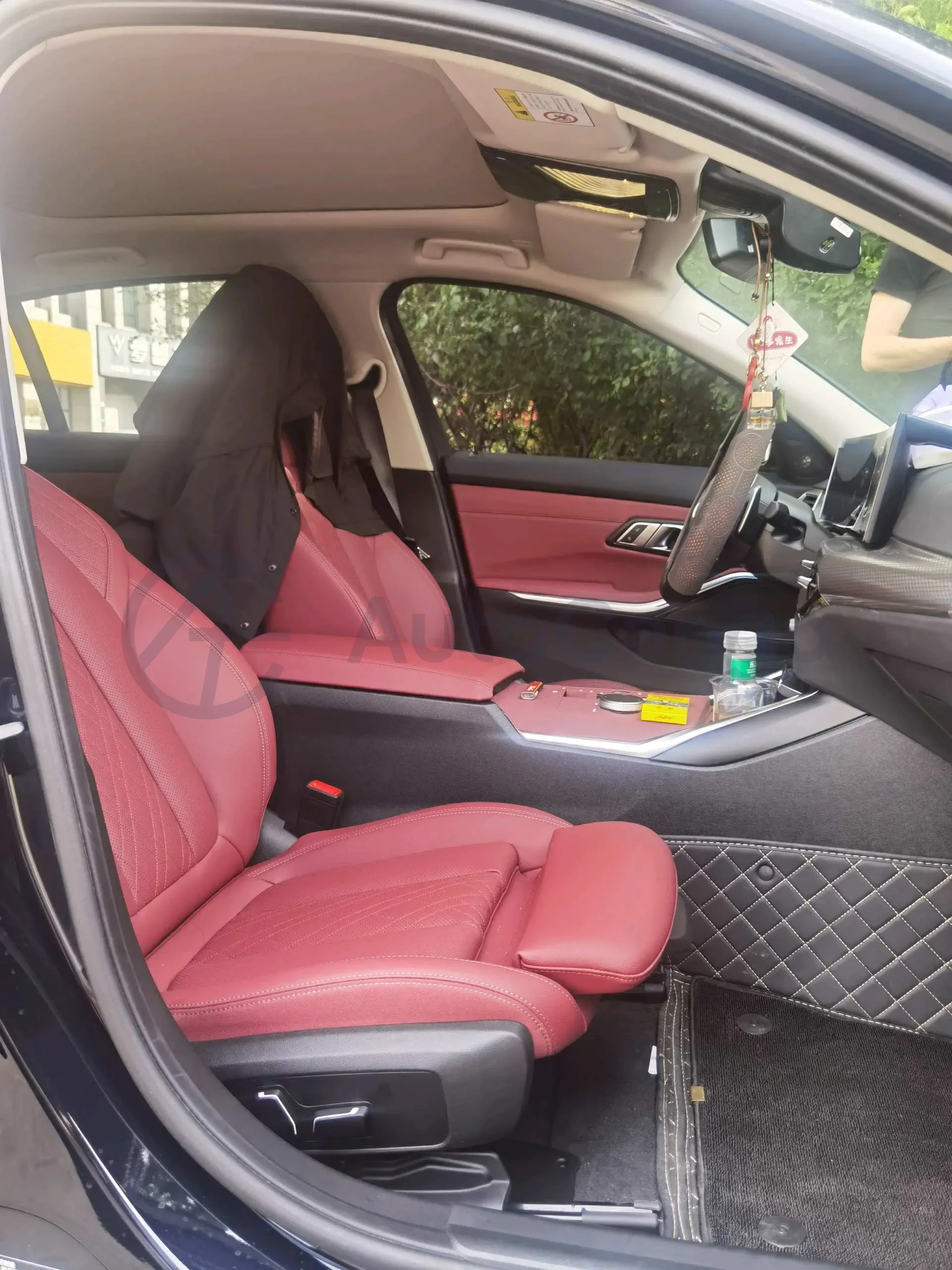 2025 BMW 3 Series 2.0T 245HP L4 8AT,autocango,china used car exporter,china ev exporter,chinese used car exporter,chinese used ev exporter