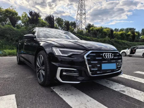 2025 Audi A6L 2.0T 245HP L4 7DCT
