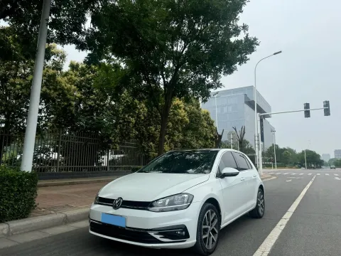 2019 VOLKSWAGEN GOLF,autocango,china used car exporter,china ev exporter,chinese used car exporter,chinese used ev exporter
