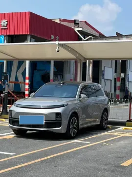 2024 LI L9,autocango,china used car exporter,china ev exporter,chinese used car exporter,chinese used ev exporter