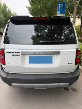 2024 Toyota Land Cruiser Prado 2.4T 282HP L4 8AT Hybrid
