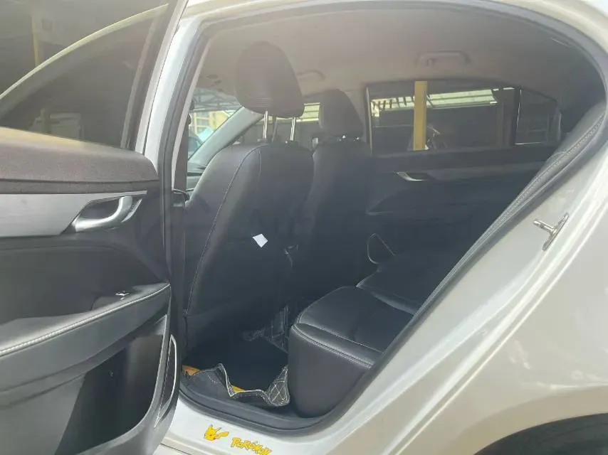 2021 Geely Emgrand 1.5L 109HP L4 CVT,autocango,china used car exporter,china ev exporter,chinese used car exporter,chinese used ev exporter