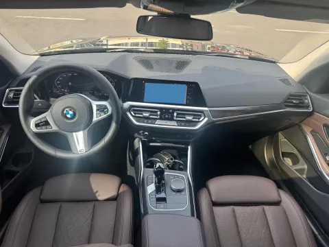 2022 BMW 3 Series 2.0T 184HP L4 8AT