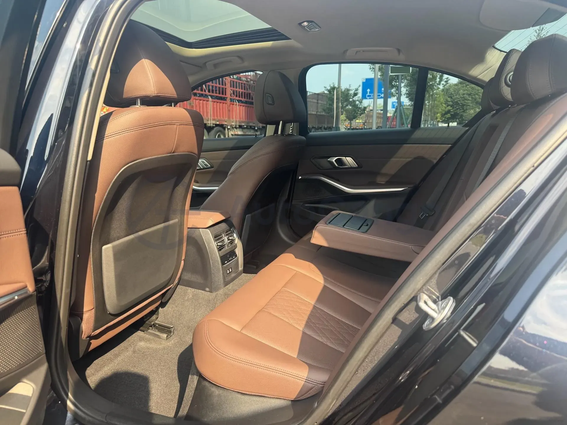 2022 BMW 3 Series 2.0T 184HP L4 8AT,autocango,china used car exporter,china ev exporter,chinese used car exporter,chinese used ev exporter