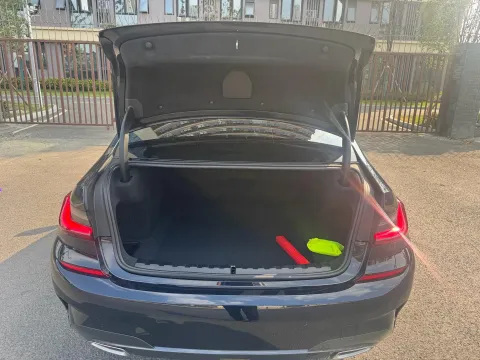 2022 BMW 3 Series 2.0T 184HP L4 8AT