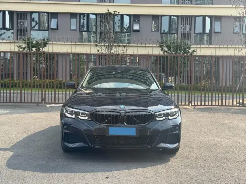 2022 BMW 3 Series 2.0T 184HP L4 8AT