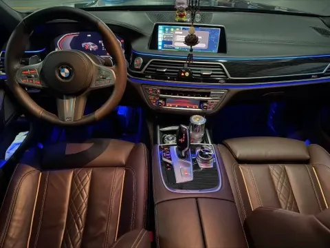 2021 BMW 7 Series 2.0T 265HP L4 8AT