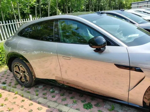 2025 MI YU7 BEV 96.3KWH,autocango,china used car exporter,china ev exporter,chinese used car exporter,chinese used ev exporter