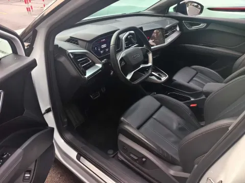 2023 Audi Q4 e-tron BEV 84.8KWH