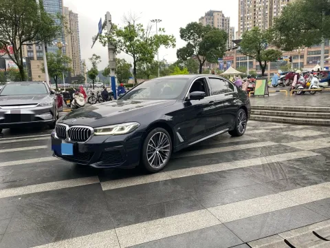 2023 BMW 5 SERIES,autocango,china used car exporter,china ev exporter,chinese used car exporter,chinese used ev exporter