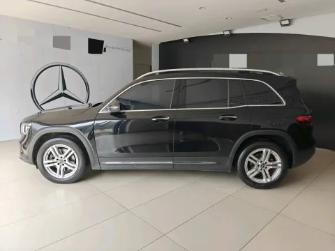 2023 Mercedes-Benz GLB Class 2.0T 190HP L4 8DCT,autocango,china used car exporter,china ev exporter,chinese used car exporter,chinese used ev exporter