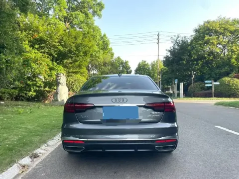 2020 Audi A4L 2.0T 190HP L4 7DCT
