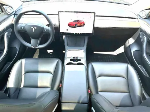 2022 Tesla Model 3 BEV 60KWH