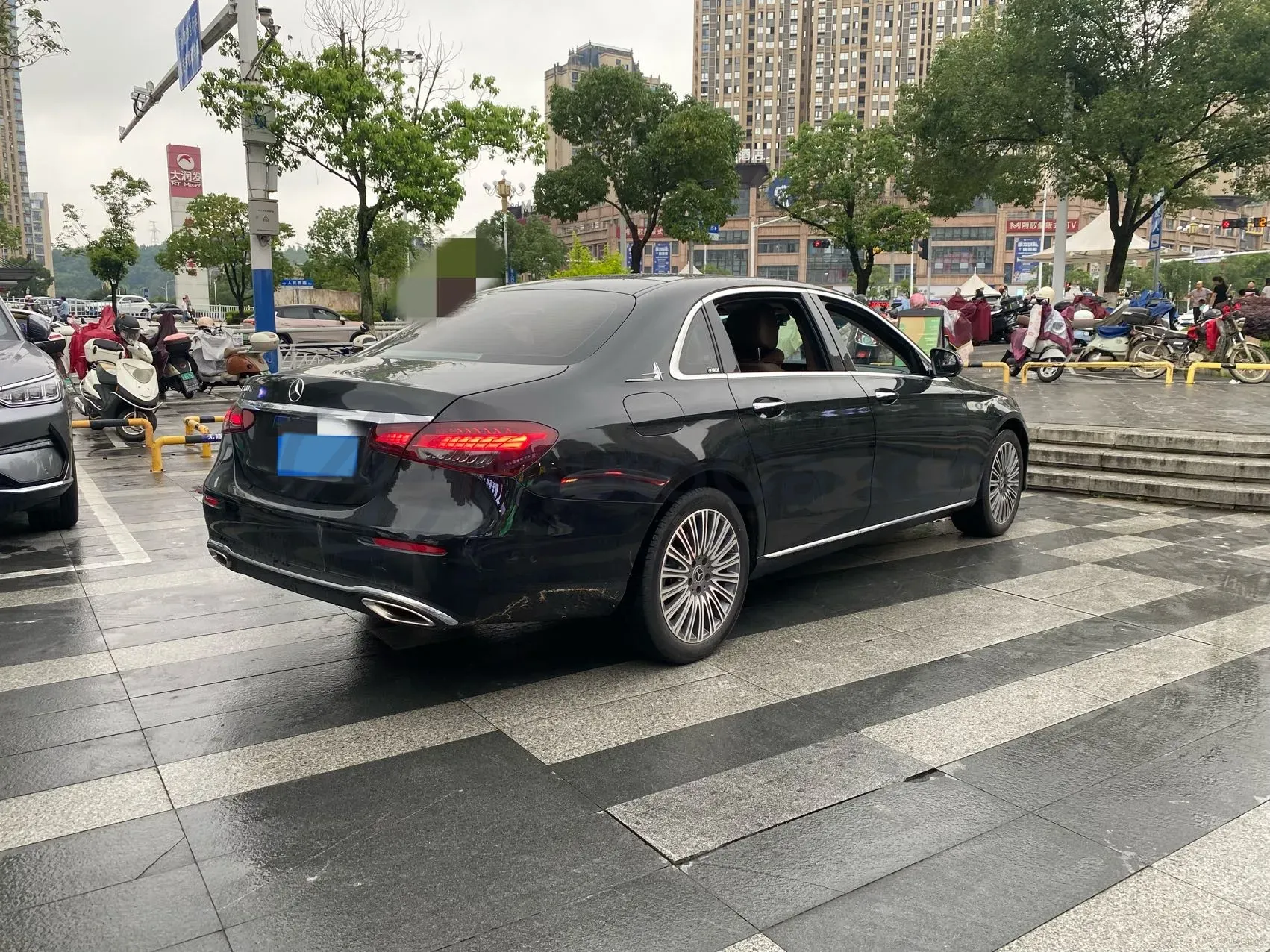 2023 Mercedes-Benz E Class 2.0T 258HP L4 9AT,autocango,china used car exporter,china ev exporter,chinese used car exporter,chinese used ev exporter