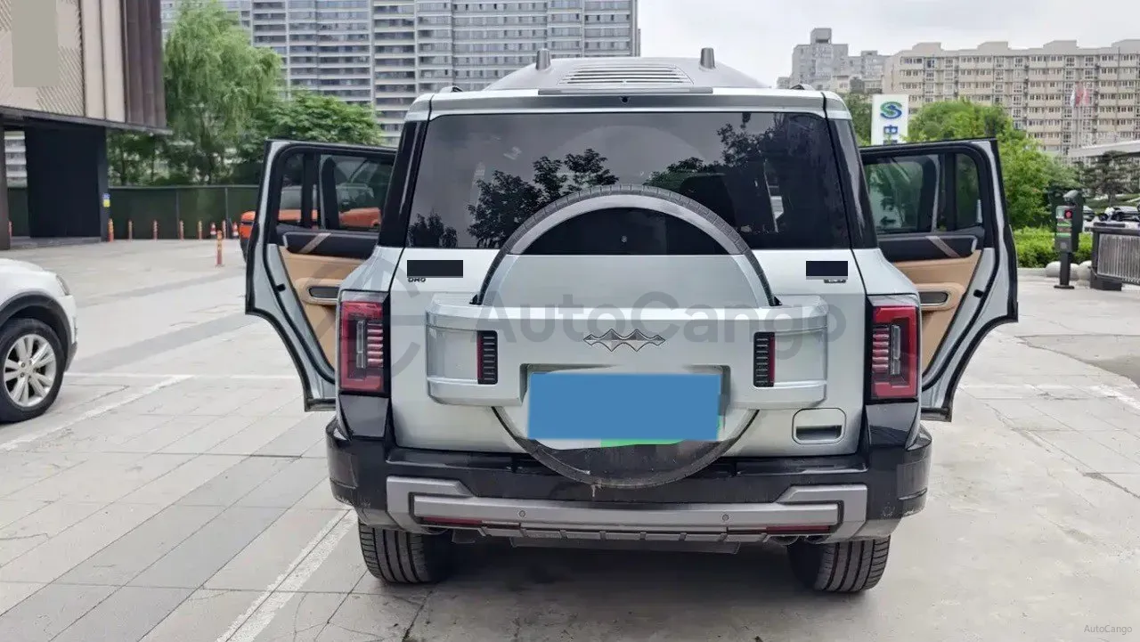 2025 FangChengBao Bao 8 2.0T 245HP L4 E-CVT PHEV 36.8KWH,autocango,china used car exporter,china ev exporter,chinese used car exporter,chinese used ev exporter