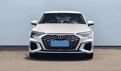 2022 Audi A3 1.4T 150HP L4 7DCT