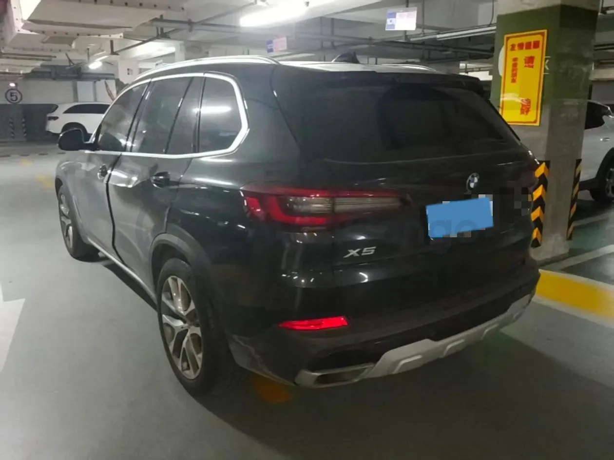 2021 BMW X5 2.0T 265HP L4 8AT,autocango,china used car exporter,china ev exporter,chinese used car exporter,chinese used ev exporter