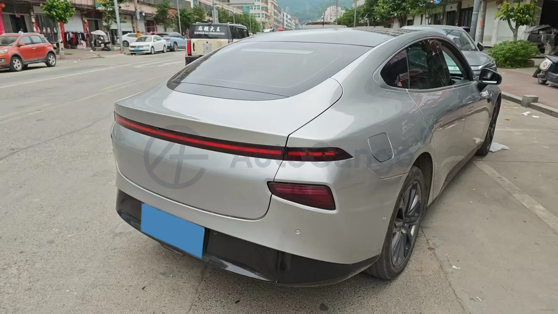 2022 Xpeng P7 BEV 83.1KWH,autocango,china used car exporter,china ev exporter,chinese used car exporter,chinese used ev exporter