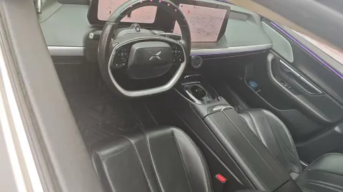 2022 Xpeng P7 BEV 83.1KWH
