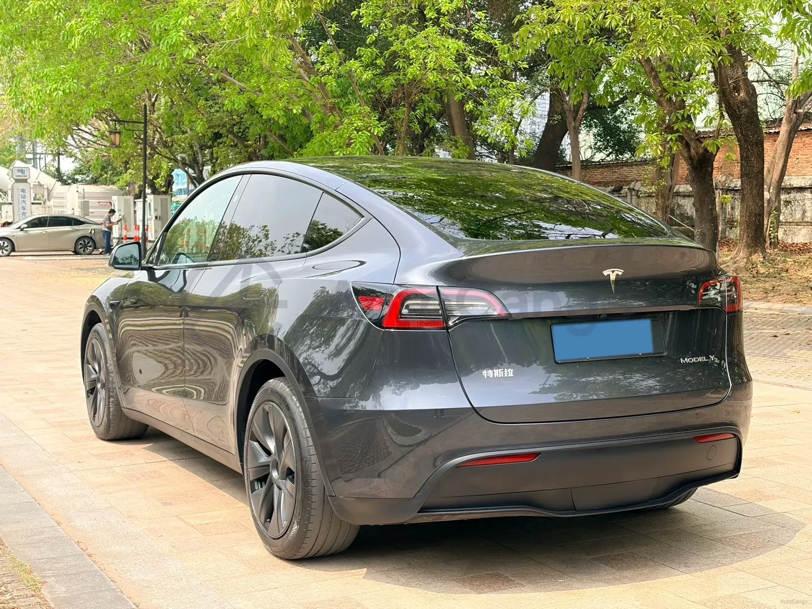 2024 Iveco OuSheng BEV 77.28KWH,autocango,china used car exporter,china ev exporter,chinese used car exporter,chinese used ev exporter