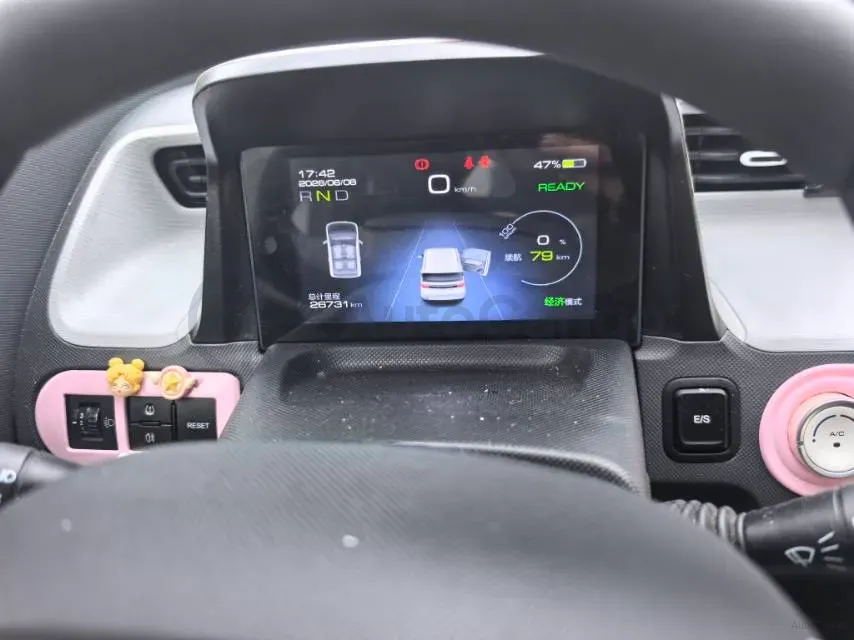 2021 WuLing HongGuang MINI EV BEV 13.9KWH,autocango,china used car exporter,china ev exporter,chinese used car exporter,chinese used ev exporter