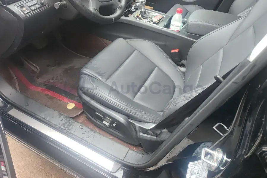 2019 HongQi H7 1.8T 188HP L4 6AT,autocango,china used car exporter,china ev exporter,chinese used car exporter,chinese used ev exporter