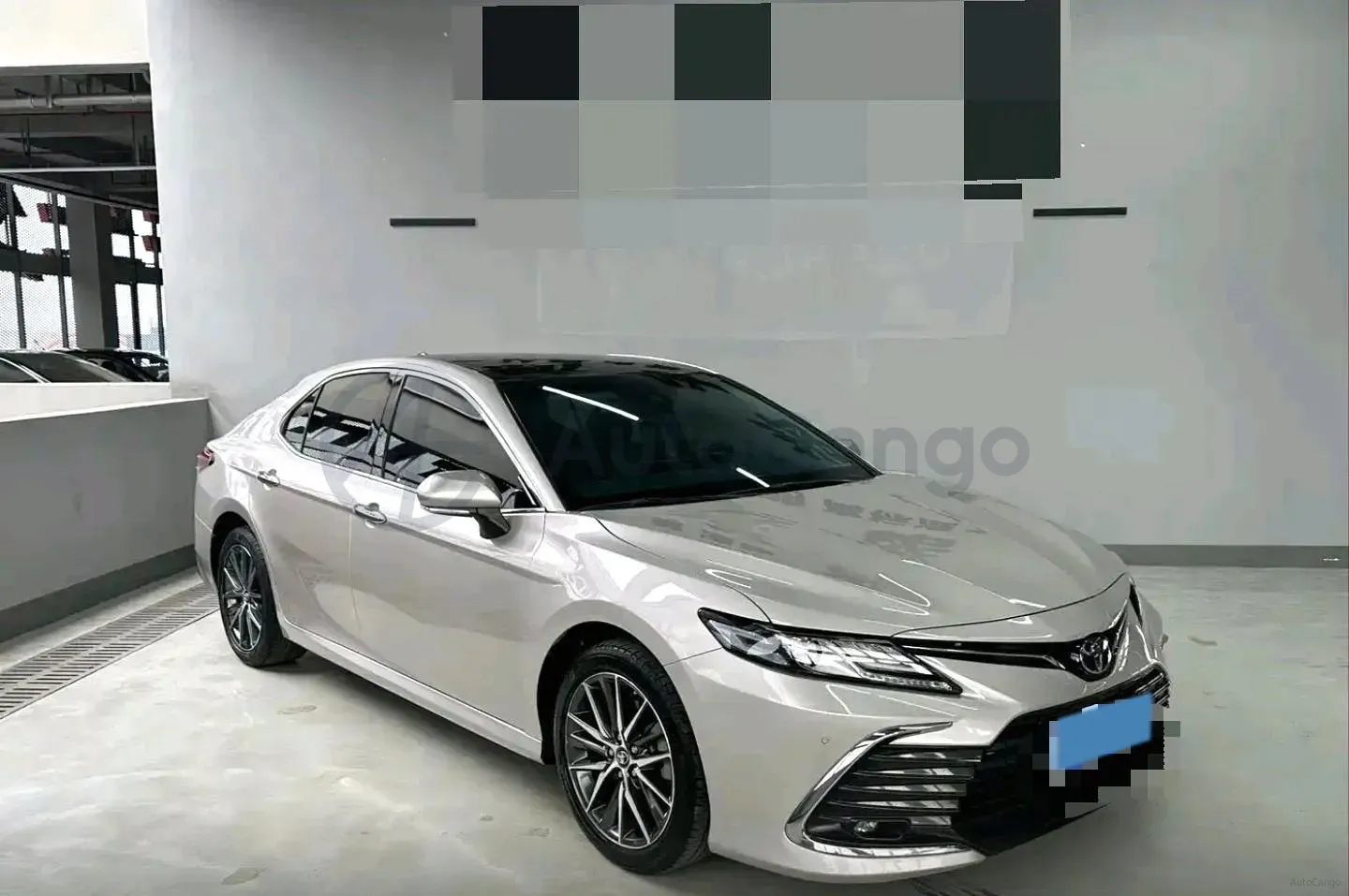 2021 Toyota Camry 2.5L 209HP L4 8AT,autocango,china used car exporter,china ev exporter,chinese used car exporter,chinese used ev exporter