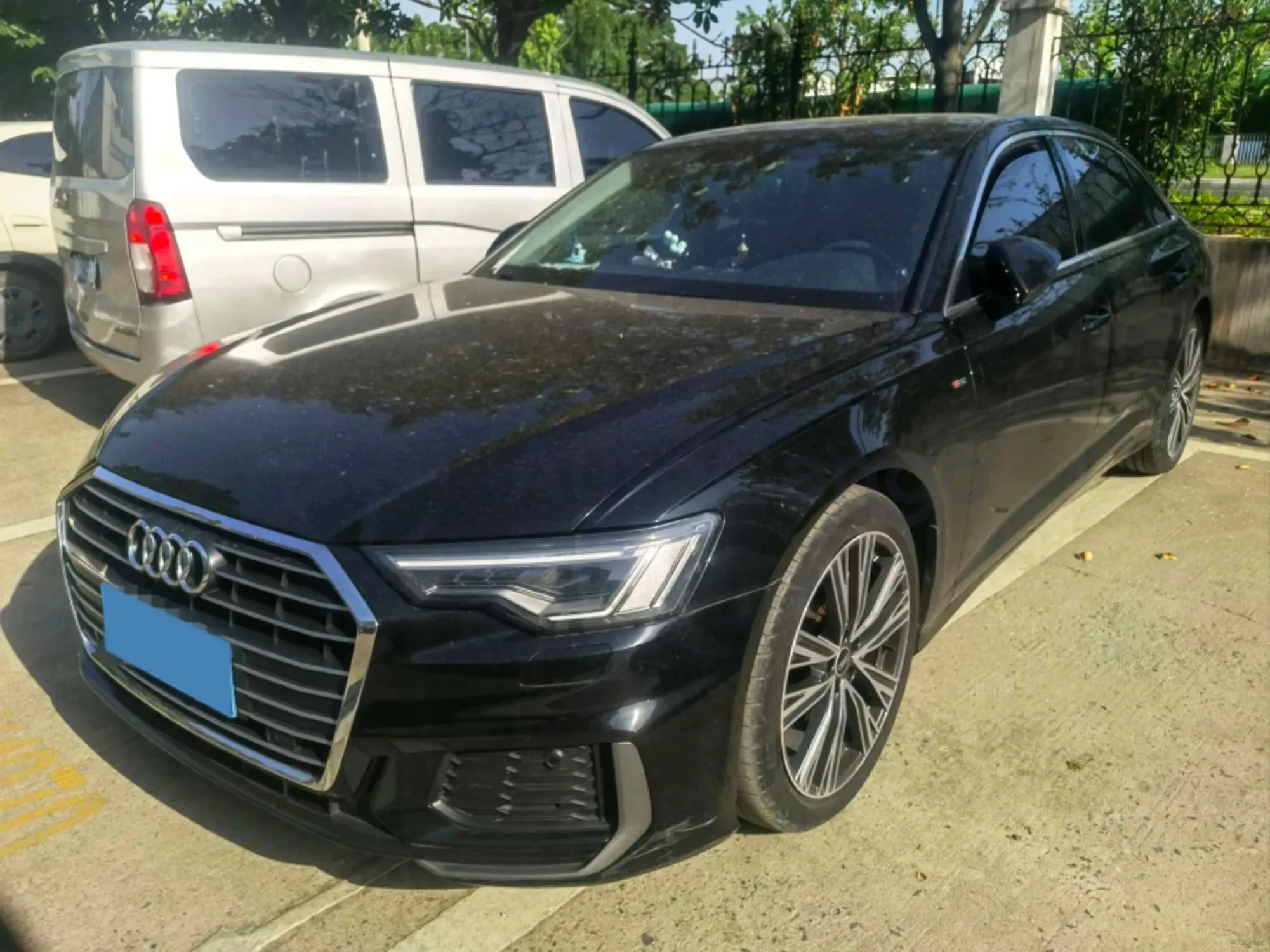 2022 Audi A6L 2.0T 190HP L4 7DCT,autocango,china used car exporter,china ev exporter,chinese used car exporter,chinese used ev exporter
