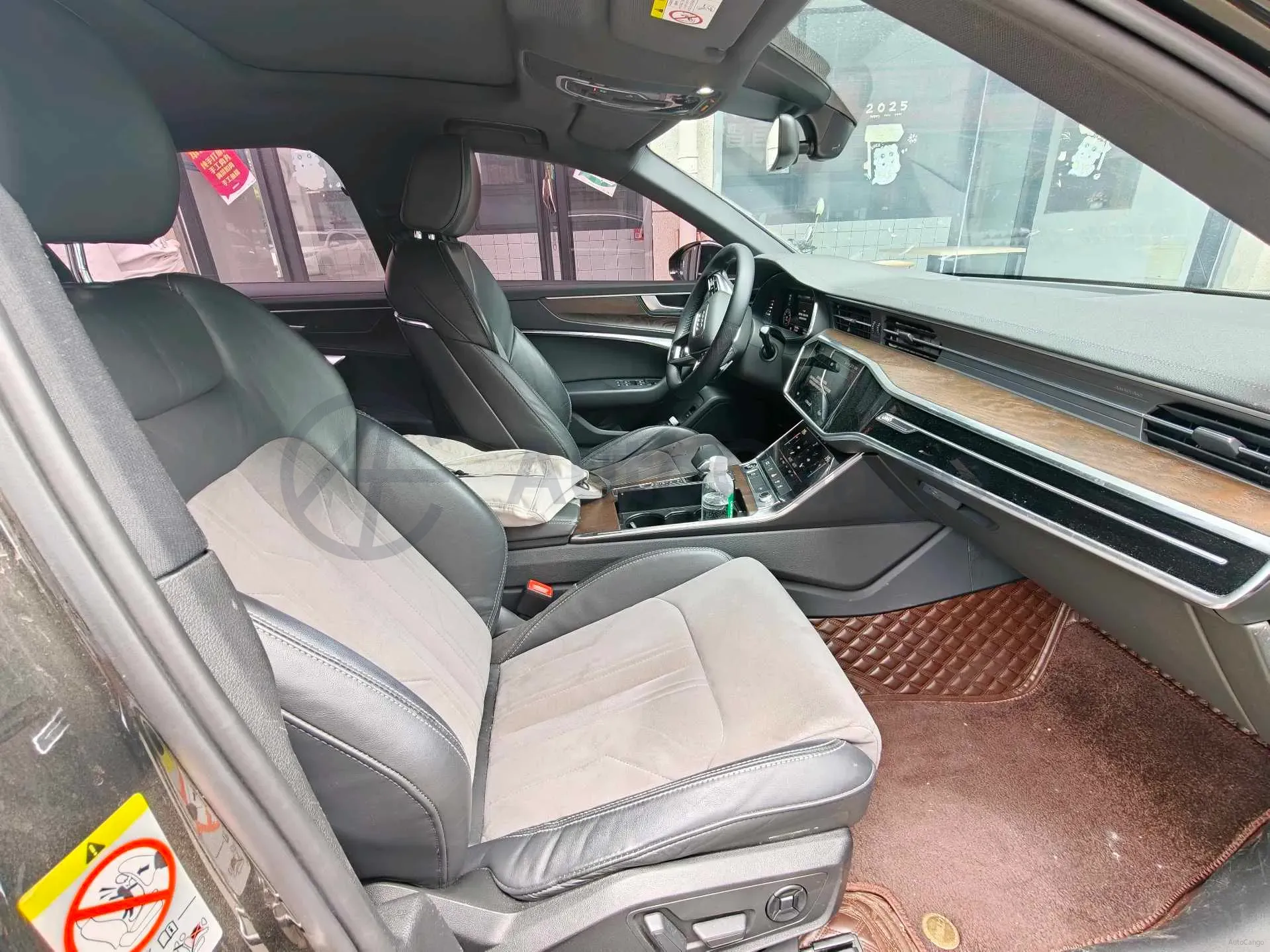 2021 Audi A6L 2.0T 190HP L4 7DCT,autocango,china used car exporter,china ev exporter,chinese used car exporter,chinese used ev exporter