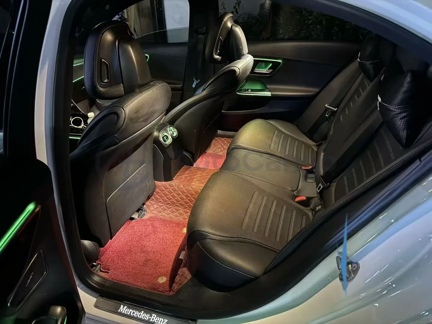2022 Mercedes-Benz C Class 1.5T 204HP L4 9AT,autocango,china used car exporter,china ev exporter,chinese used car exporter,chinese used ev exporter