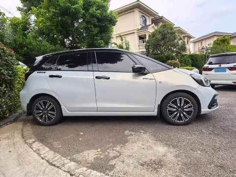 2021 Honda Fit 1.5L 131HP L4 CVT,autocango,china used car exporter,china ev exporter,chinese used car exporter,chinese used ev exporter