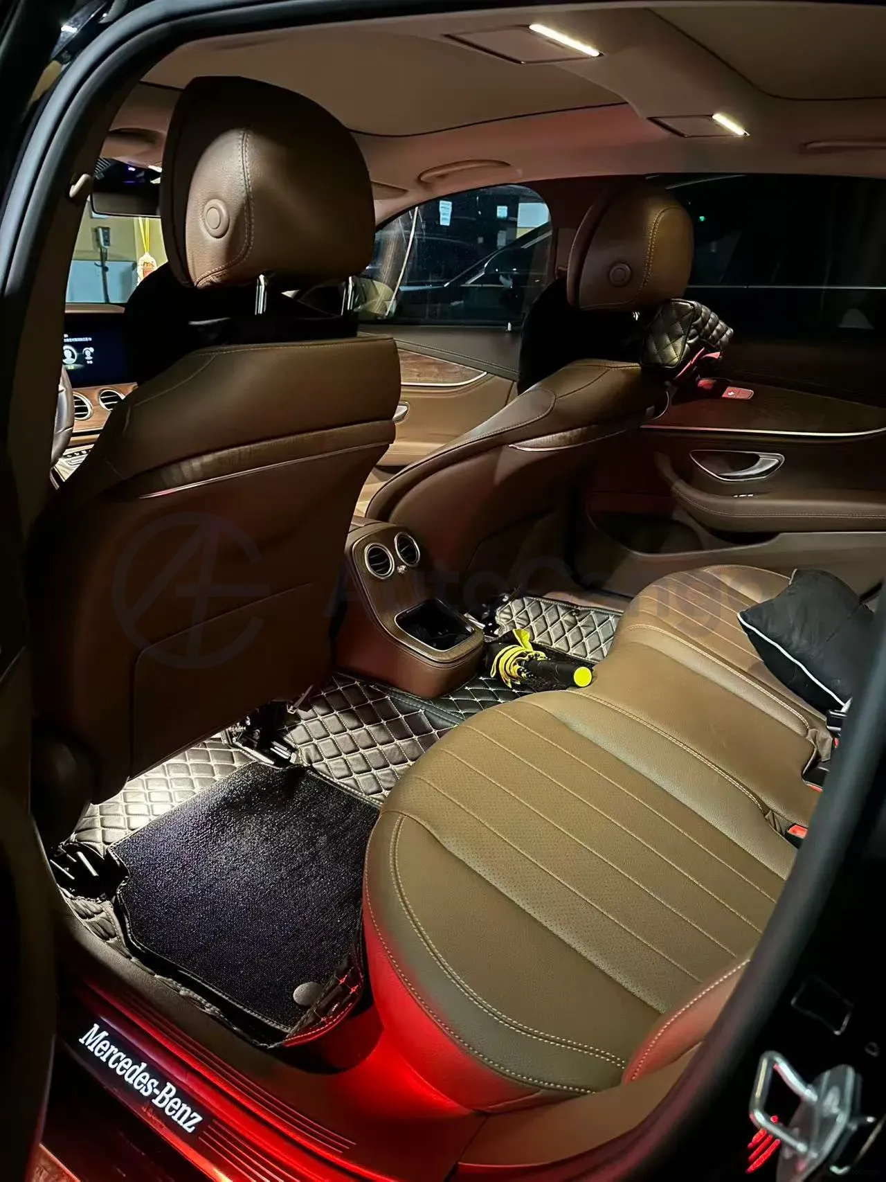 2023 Mercedes-Benz E Class 2.0T 258HP L4 9AT,autocango,china used car exporter,china ev exporter,chinese used car exporter,chinese used ev exporter