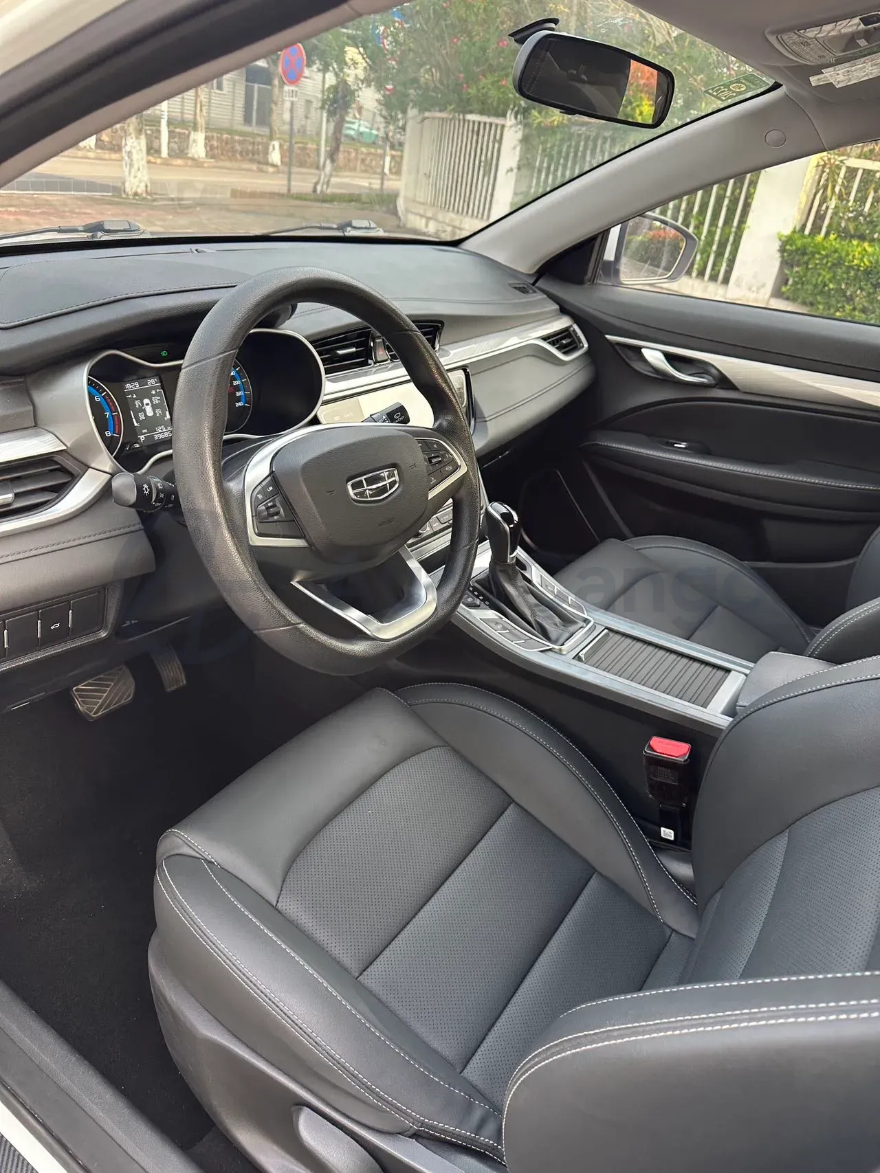 2020 Geely Emgrand 1.5L 109HP L4 CVT,autocango,china used car exporter,china ev exporter,chinese used car exporter,chinese used ev exporter