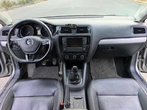 2017 Volkswagen Sagitar 1.6L 110HP L4 6AT,autocango,china used car exporter,china ev exporter,chinese used car exporter,chinese used ev exporter