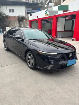 2023 Honda Accord 2.0L 148HP L4 E-CVT PHEV 17.7KWH