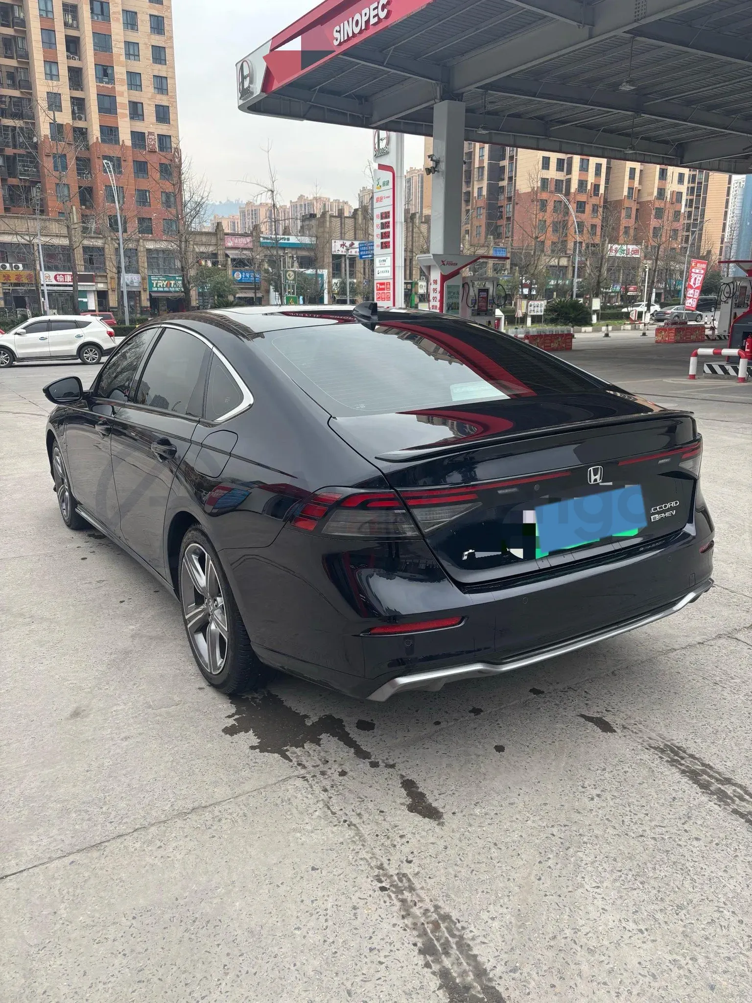2023 Honda Accord 2.0L 148HP L4 E-CVT PHEV 17.7KWH,autocango,china used car exporter,china ev exporter,chinese used car exporter,chinese used ev exporter