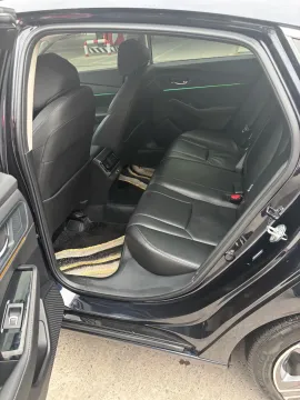 2023 Honda Accord 2.0L 148HP L4 E-CVT PHEV 17.7KWH