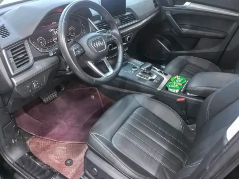 2020 Audi Q5L 2.0T 252HP L4 7DCT