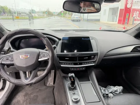 2024 Cadillac CT5 2.0T 237HP L4 10AT,autocango,china used car exporter,china ev exporter,chinese used car exporter,chinese used ev exporter