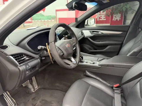 2024 Cadillac CT5 2.0T 237HP L4 10AT,autocango,china used car exporter,china ev exporter,chinese used car exporter,chinese used ev exporter