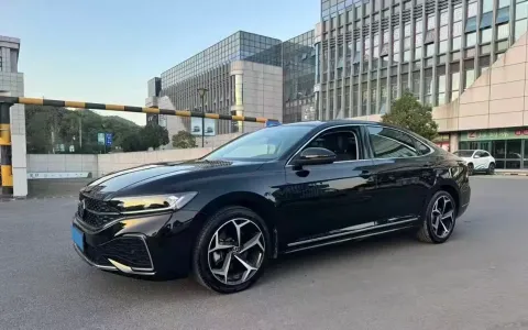 2024 VOLKSWAGEN PASSAT,autocango,china used car exporter,china ev exporter,chinese used car exporter,chinese used ev exporter