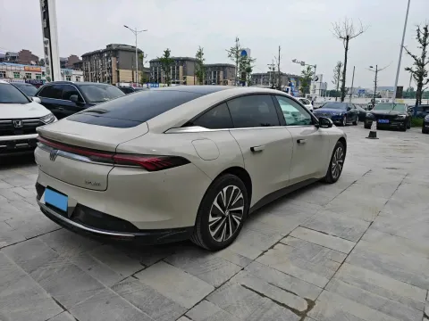 2026 DongFeng Aeolus L7X BEV