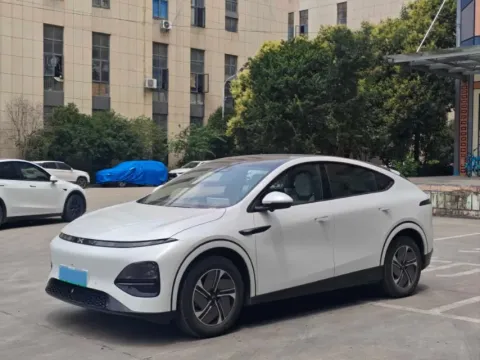 2023 XPENG G6,autocango,china used car exporter,china ev exporter,chinese used car exporter,chinese used ev exporter